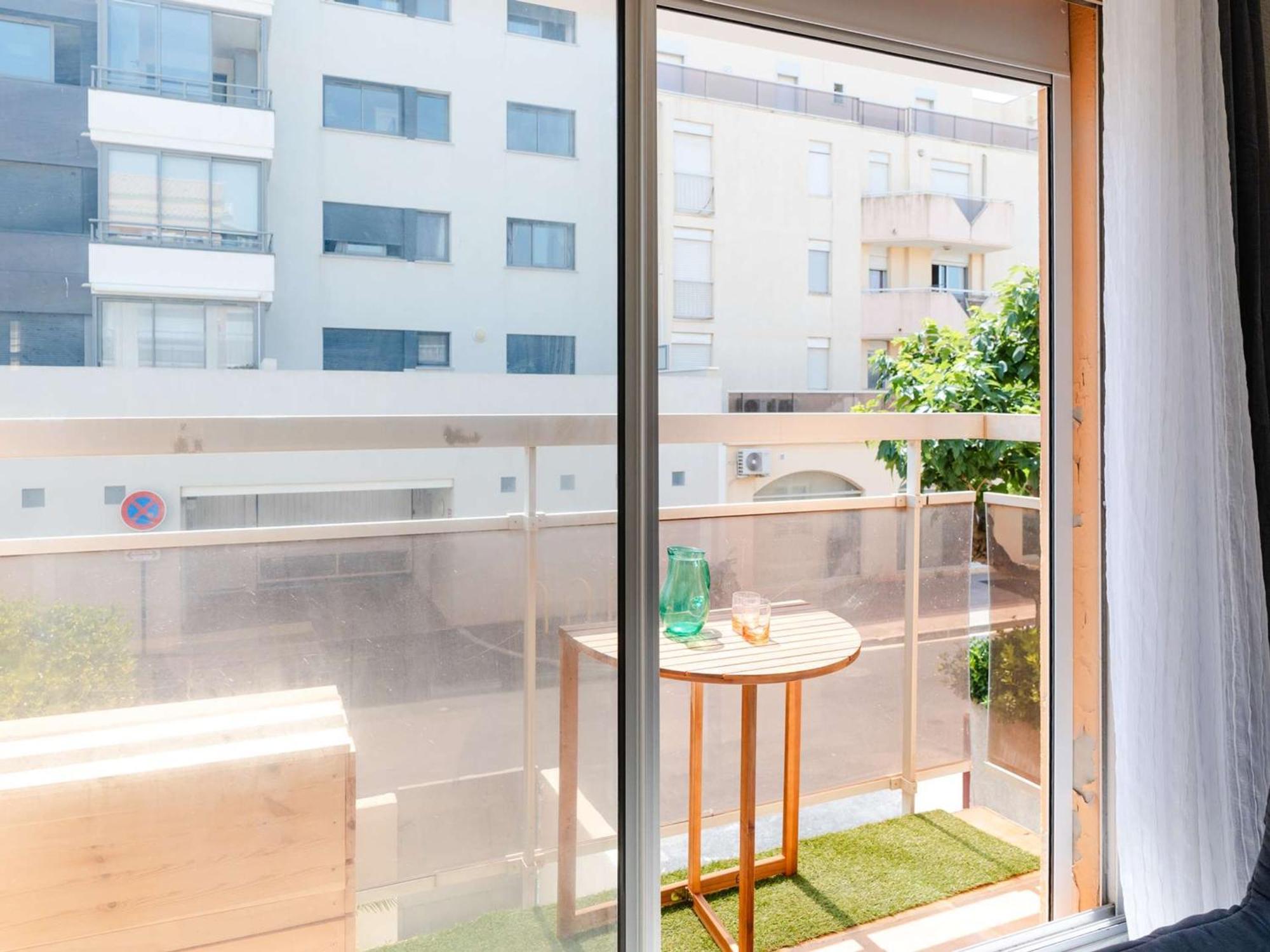 Climatise Pres De La Avec Parking A - Fr-1-409-274 Apartment *